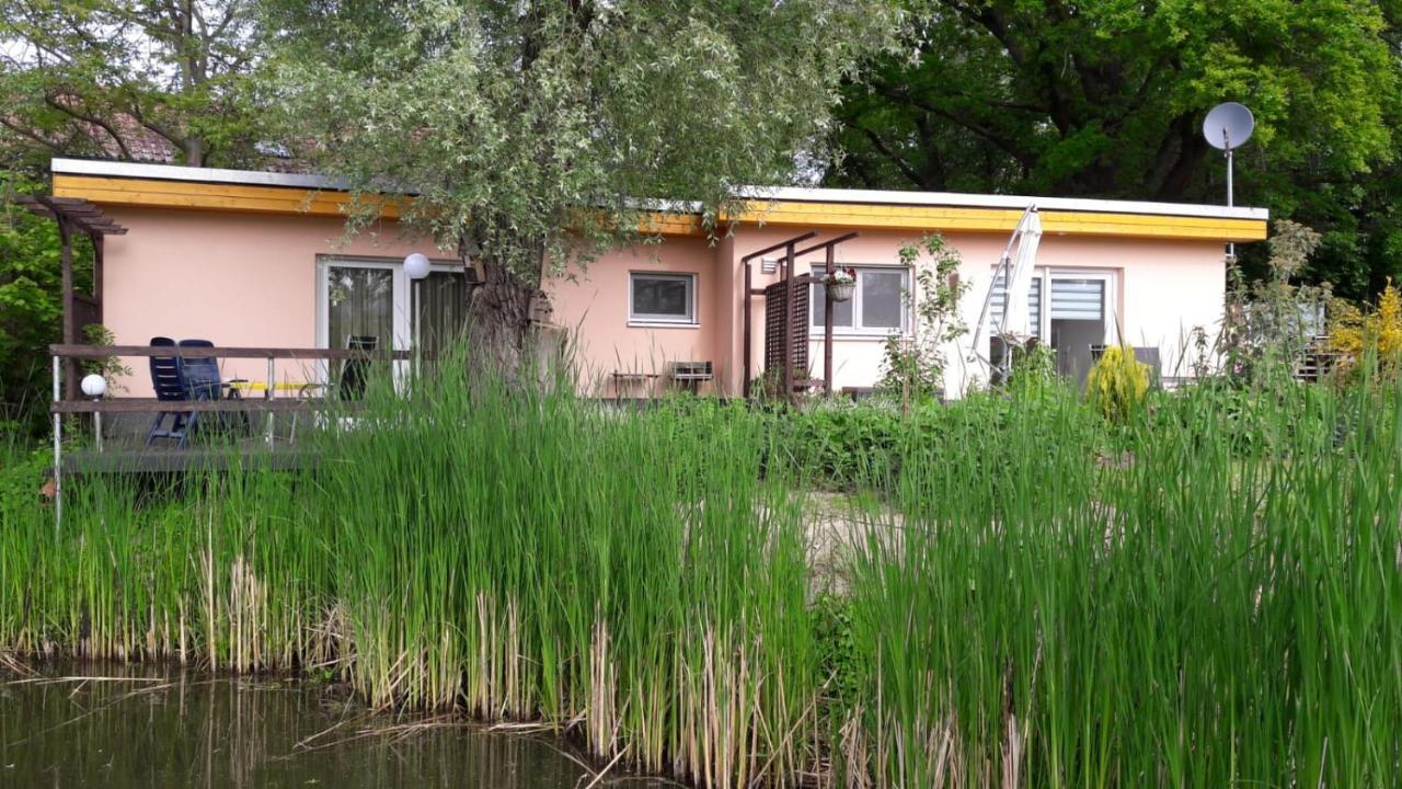 Ferienoase An Der Wublitz Vila Potsdam Exterior foto