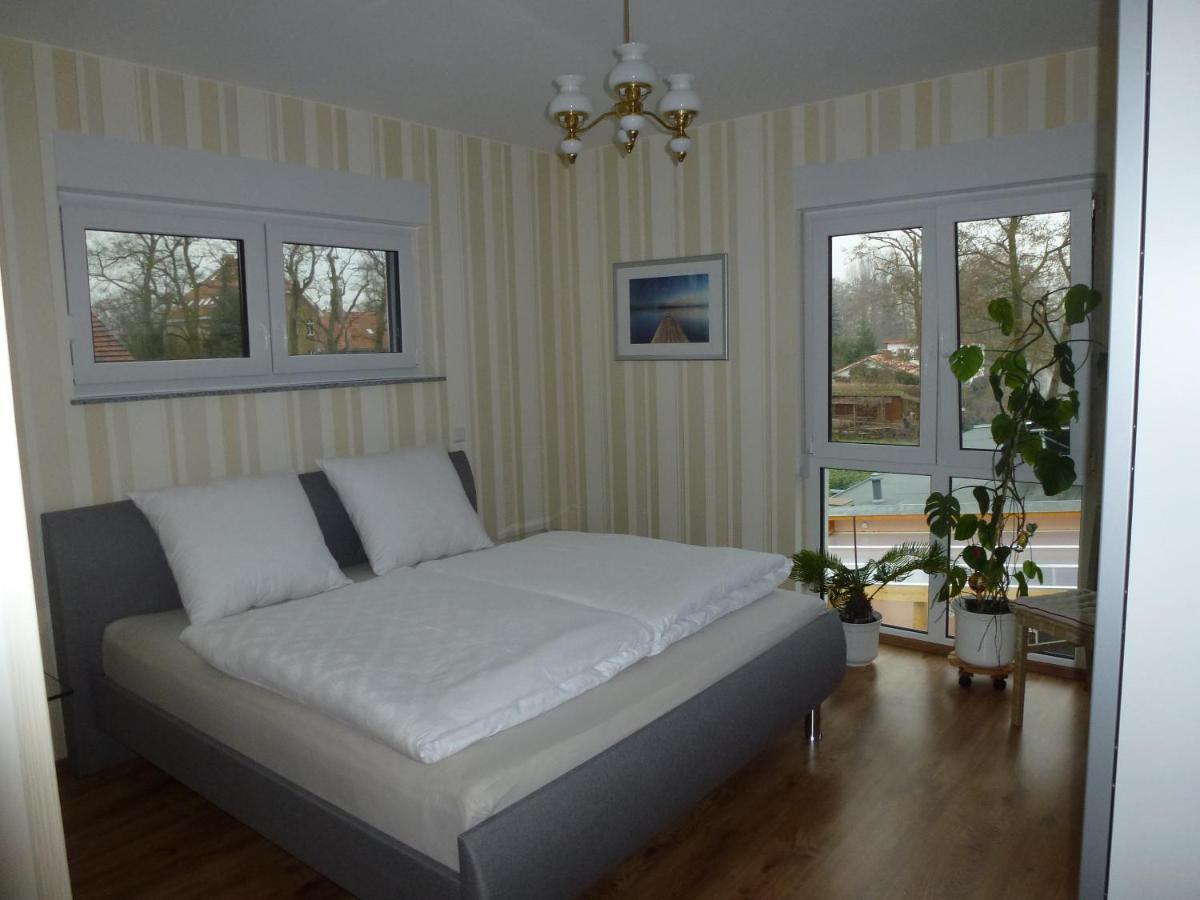 Ferienoase An Der Wublitz Vila Potsdam Exterior foto